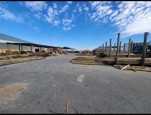 4,000M² INDUSTRIAL YARD TO LET IN ROODEKOP